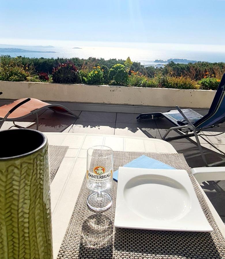 Vue Mer Panoramique Et Piscine Bandol Exterior photo